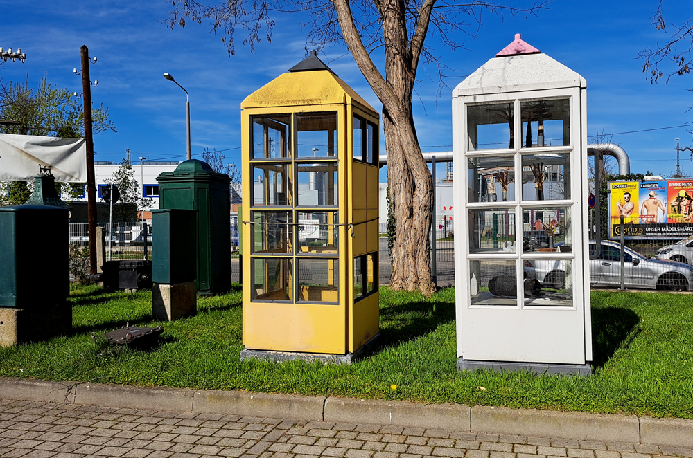 Telefonzellen in Dresden. Foto: Bybbisch94/CC BY 4.0